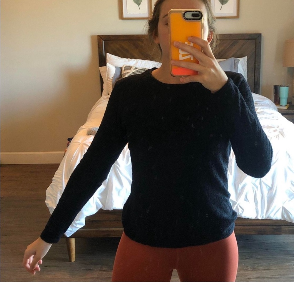 Olo black sweater
